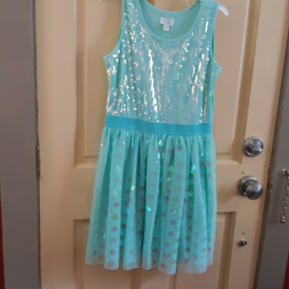 Girls dress size 14